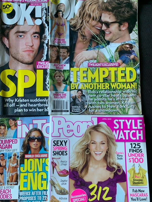 Lot of 4 People Ok In Touch Magazines 2009