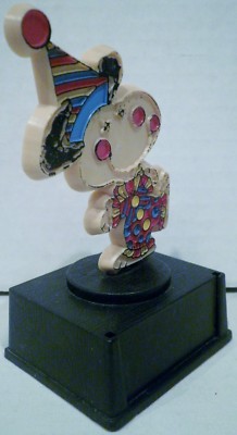 Vintage Aviva Peanuts Snoopy World's Biggest Clown Trophy | eBay