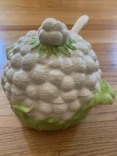 AMERICAN ATELIER MAJOLICA CAULIFLOWER TUREEN WITH LID AND LADLE NICE!