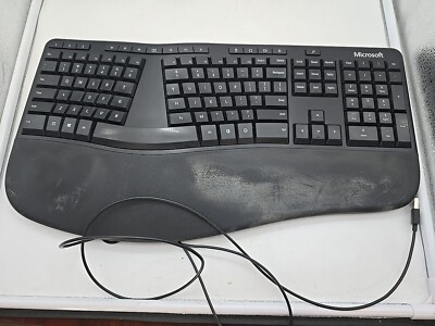 Microsoft Model 1878 Wired USB Ergonomic Keyboard Tested Working, Discolored