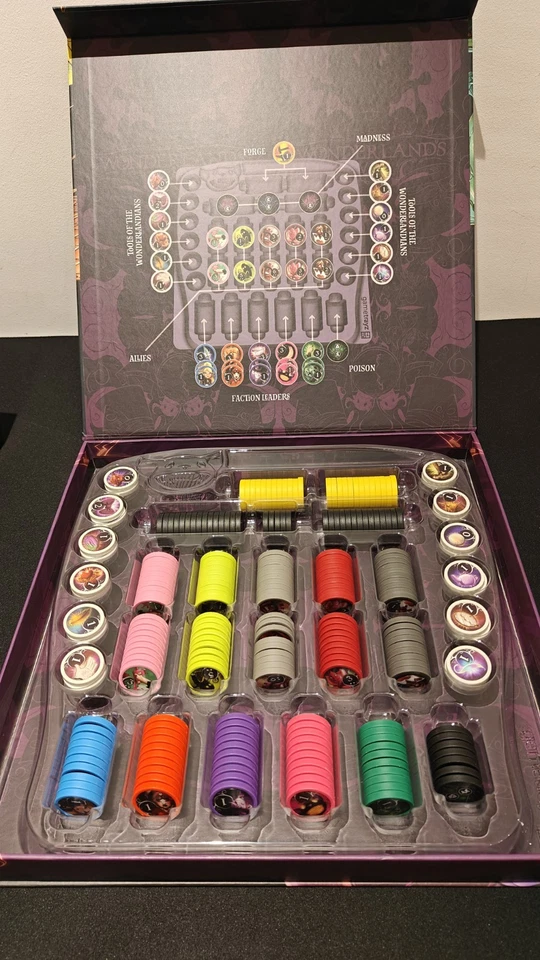 Wonderland's War Deluxe Kickstarter + Promo + Poker chips+ Posters Unplayed - Image 2 of 4
