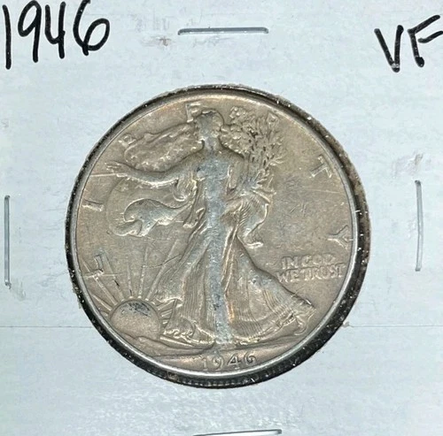 1946 WALKING LIBERTY SILVER HALF DOLLAR~  VF  ~NICE COIN~ 90% SILVER