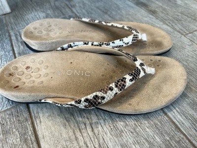 Vionic Leather Sandals Dillon Boa size 8 Shoes Flip Flops Flats Slip On Thongs