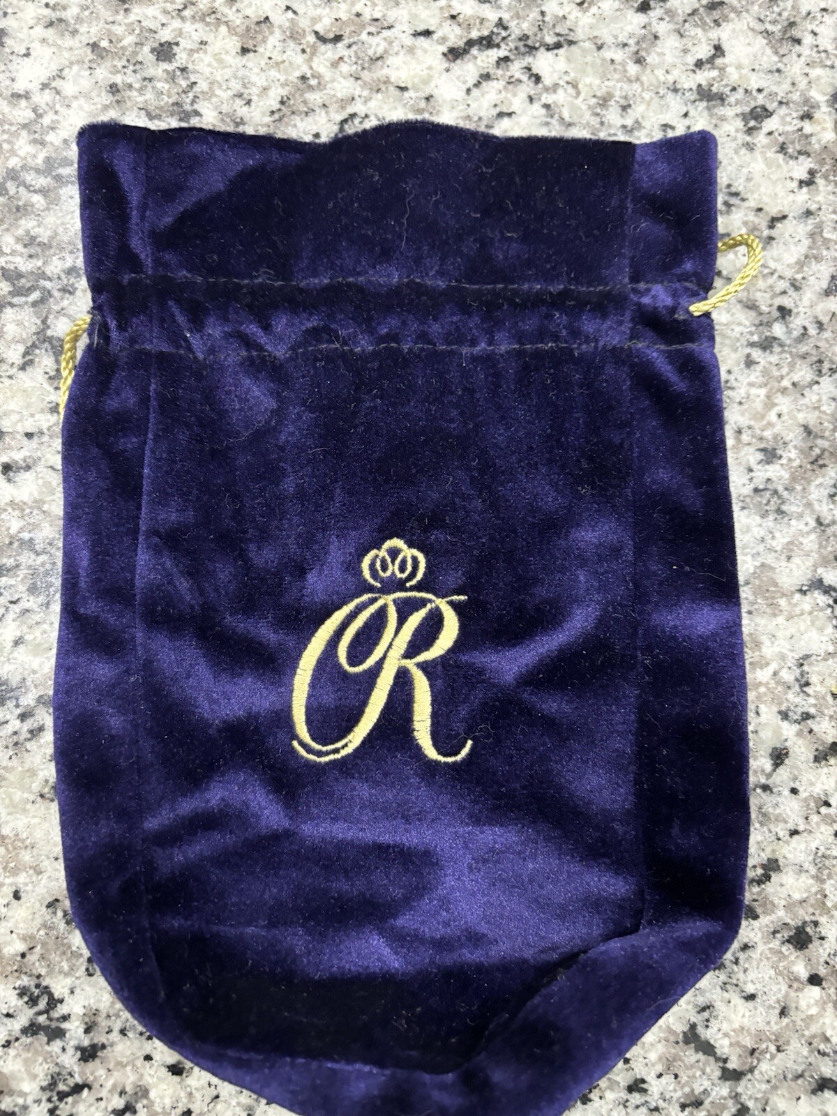 Crown Royal CR Purple Velvet Whisky Gift Bag-image