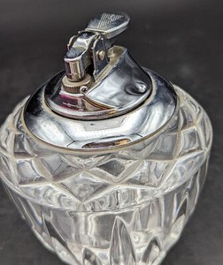 Princess House Crystal Table Lighter No Fluid Silvertone Metal Top Vintage ***