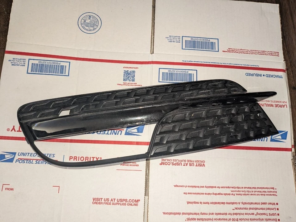 Оригинальная передняя нижняя решетка левая для Audi A5 2013 2014 2015 2016 годов выпуска 8T0807681H - Изображение 4 из 4