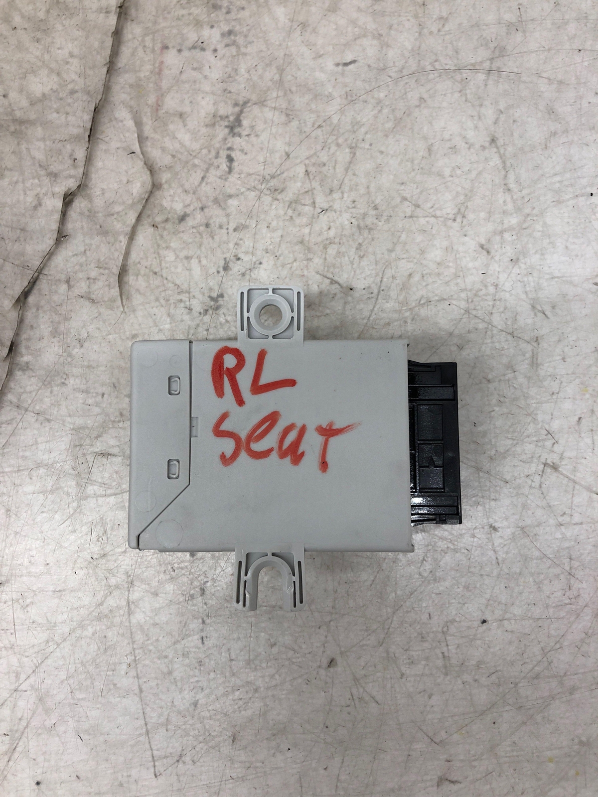 ASTON MARTIN RAPIDE TIRE PRESSURE MONITOR TPMS CONTROL MODULE AD43-370807-AC OEM