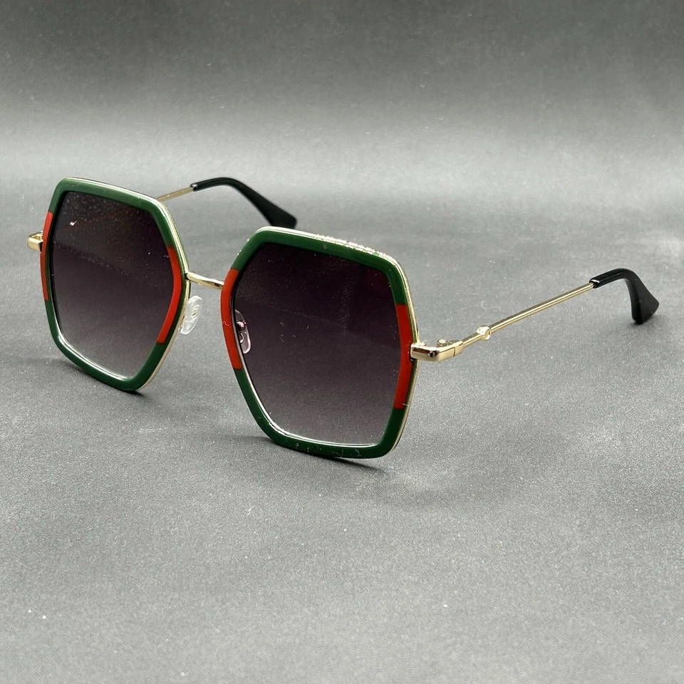 Gafas de sol sin marca hexagonales de gran tamaño influenciadas por diseñadores rojo verde dorado usadas Foto 2 de 4