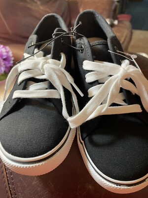 Wonder Nation Black Tennis Shoes, Size