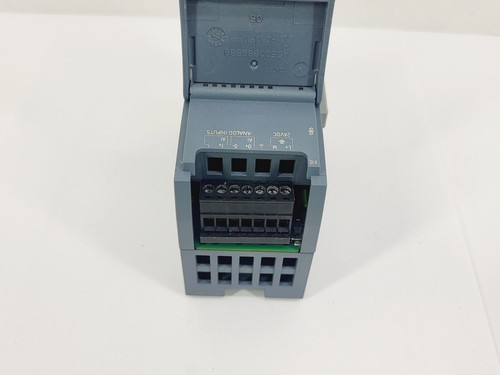 Siemens S7-1200 SM 1231 AI 6ES7231-4HD32-0XB0 4CH Analog Input Module - Picture 6 of 8