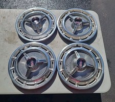 Set Of 4 - 1965 1966 1967 Chevy Chevrolet Ss Spinner Hub Caps Wheelcovers Set Of 4 - 1965 1966 1967 Chevy Chevrolet Ss Spinner Hub Caps Wheelcovers
