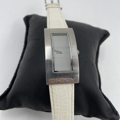 DKNY Women s Watch ( NY-4011) Nice W/Battery & Guaranteed !