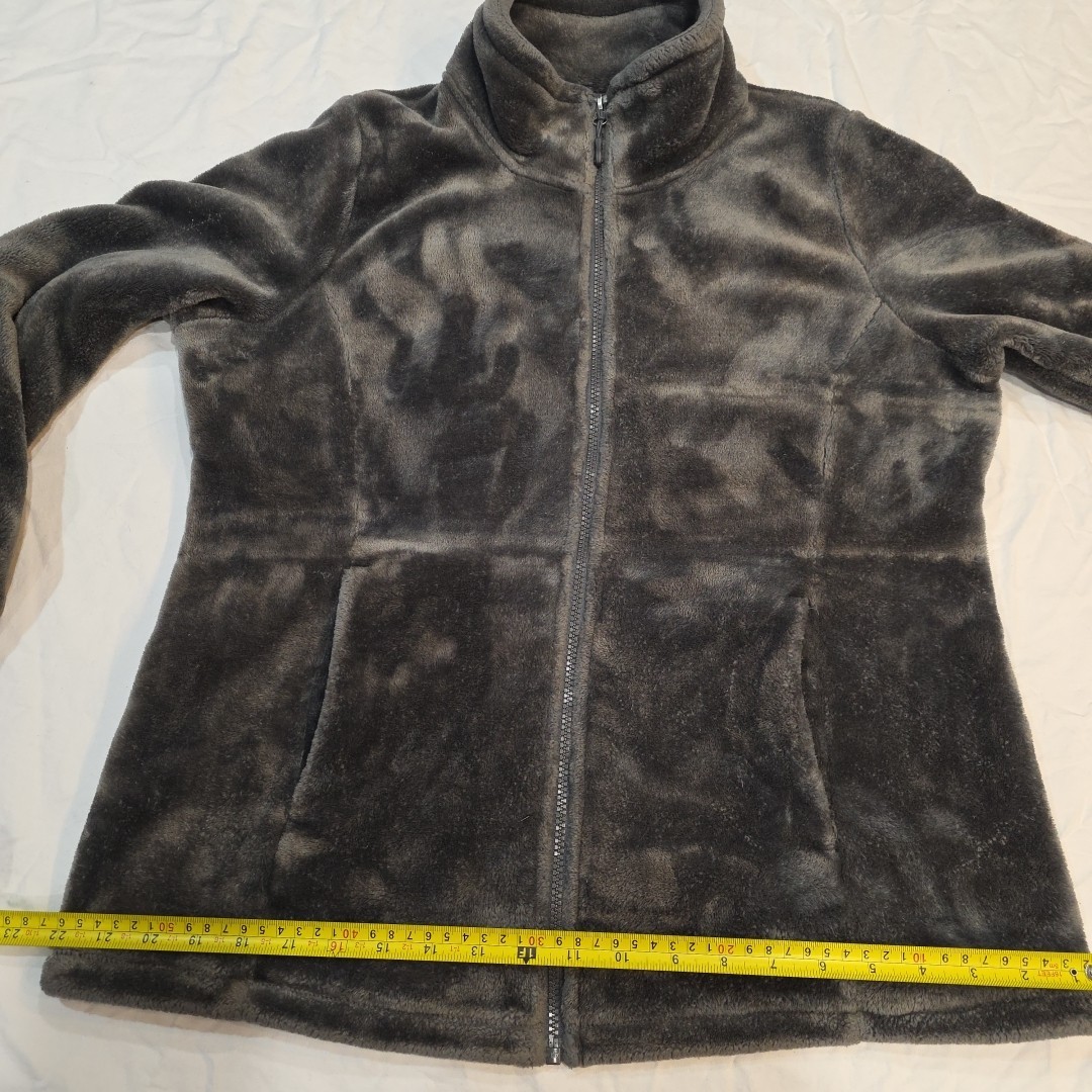 32 Degrees MEDIUM HeatKeep Gray Polyester Faux Fu… - image 8