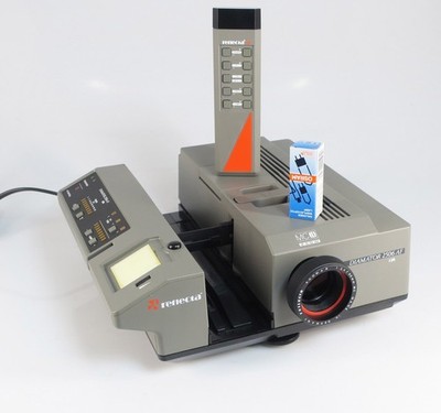 REFLECTA DIAMATOR 2506 AF IR DIAPROJEKTOR MIT AUTOFOCUS MIT TIMER 250W LAMPE