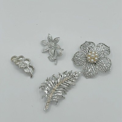 Mixed Lot Of 8 Vintage Brooches 4 Gerry s 4 Silver Tone Flowers Nature Leaves