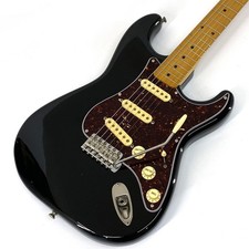 Squier by Fender SST-30 Electric Guitar Black Basswood Maple SSS 21f