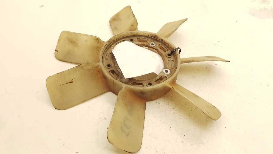 84-95 TOYOTA 4RUNNER 2.4L 4CYL CONJUNTO DE VENTILADOR DE REFRIGERAÇÃO RADIADOR - Imagem 4 de 4