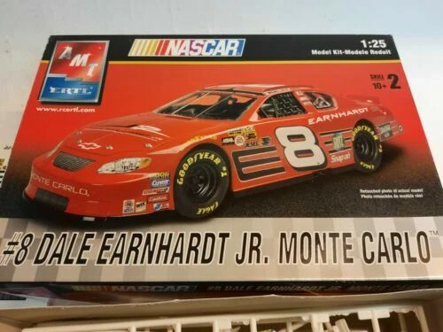 Modellini statici di auto da corsa sportive e turistiche AMT Ertl scala 1:25