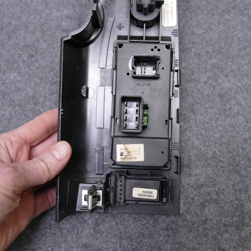 2007-2014 Silverado 1500 Crew Cab Master Window Mirror Lock Switch Black 76890 - Picture 12 of 14