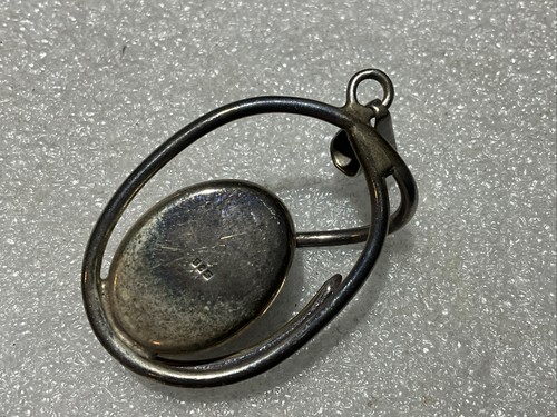 Vintage LARGE MODERNIST Sterling Silver Pendant W/ CARNELIAN CABOCHON - Picture 2 of 4