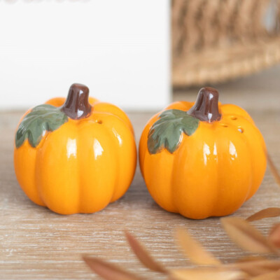 Pumpkin Salz- und Pfefferstreuer aus Keramik