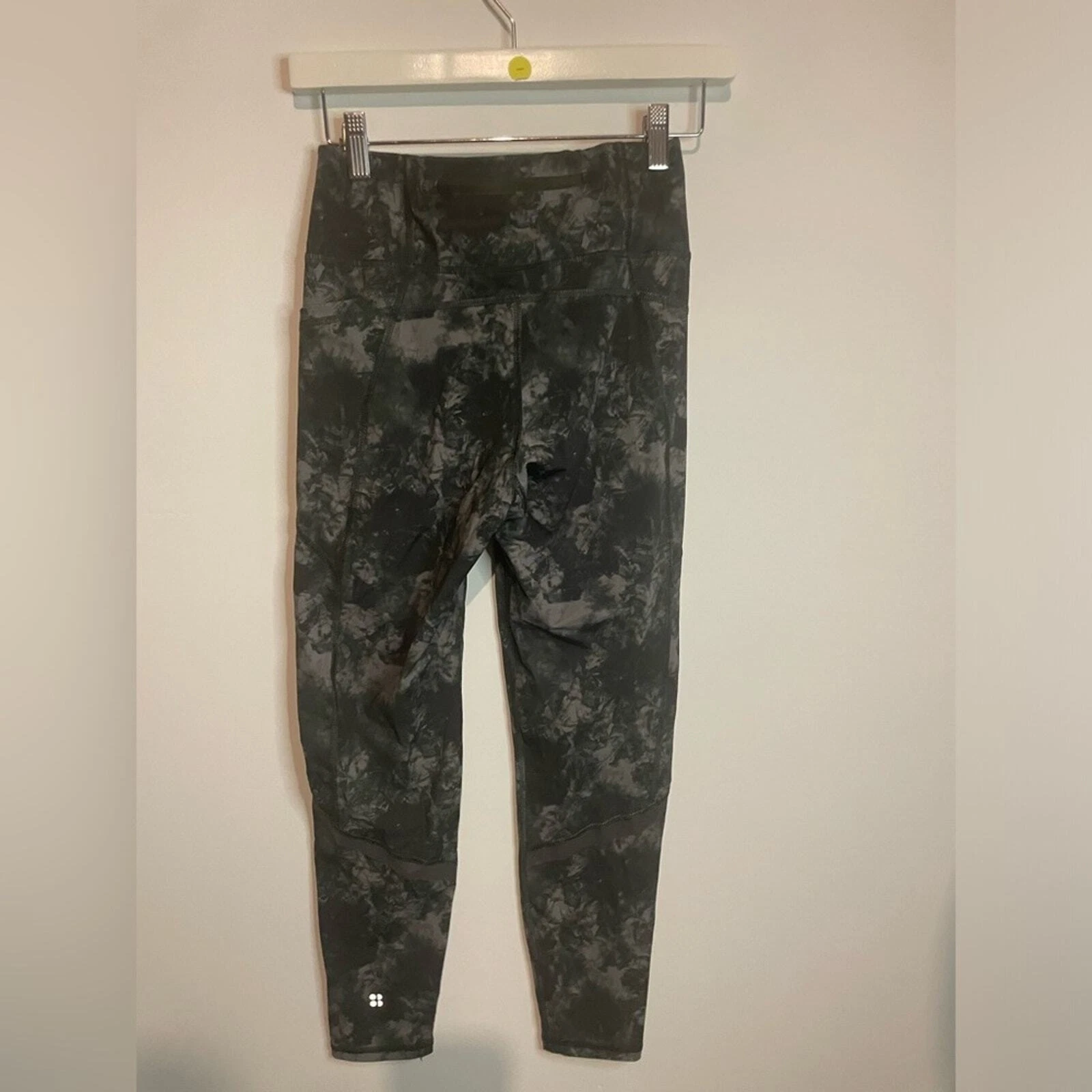 sweaty-betty zero gravity printed leggings