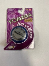 1999 Bandai YOMEGA HyperWarp YO YO Roller Bearing System Blue 1425 MIB
