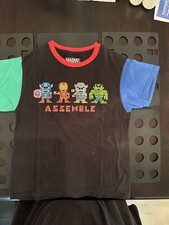 Marvel Colorful Boys or Girls Tee With Superheros "Assemble". Size XL Kids Size