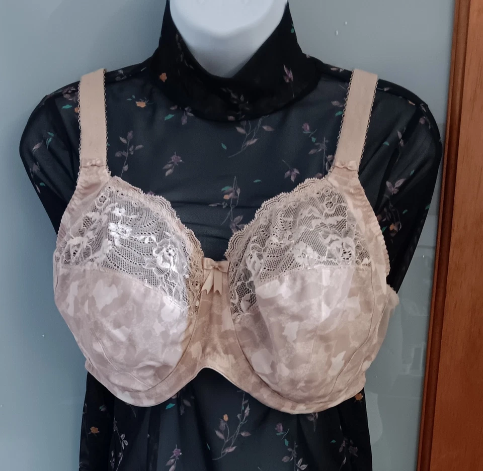 Beige Colored 4 Parts Contracted Cups + Lace Wired Unpadded Unlined Bra Sz 36G - Image 2 of 4