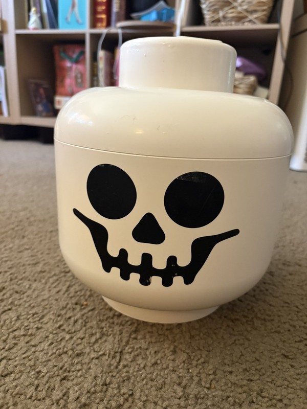 LEGO Skeleton Stackable Storage Head Large Container Halloween  11" Box 6