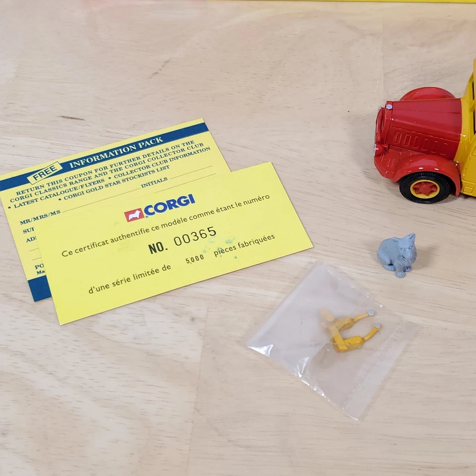 CORGI Bernard Type 110 Fourgon PINDER Circus Truck Jean Richard w/Box Limited Ed - Image 2 of 4