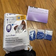 AlphaTRAK 3 Pet Blood Glucose Monitoring System Starter Kit Exp 2026/04/22
