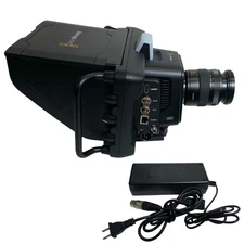 Blackmagic Studio Camera 4K Pro (MFT) + Lumix 12–35mm f/2.8 Vario-Elmarit