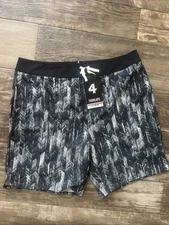 $79 NWT Fourlaps Black Board Swim Shorts Men’s Size 33 Board Trunks 8” Inseam