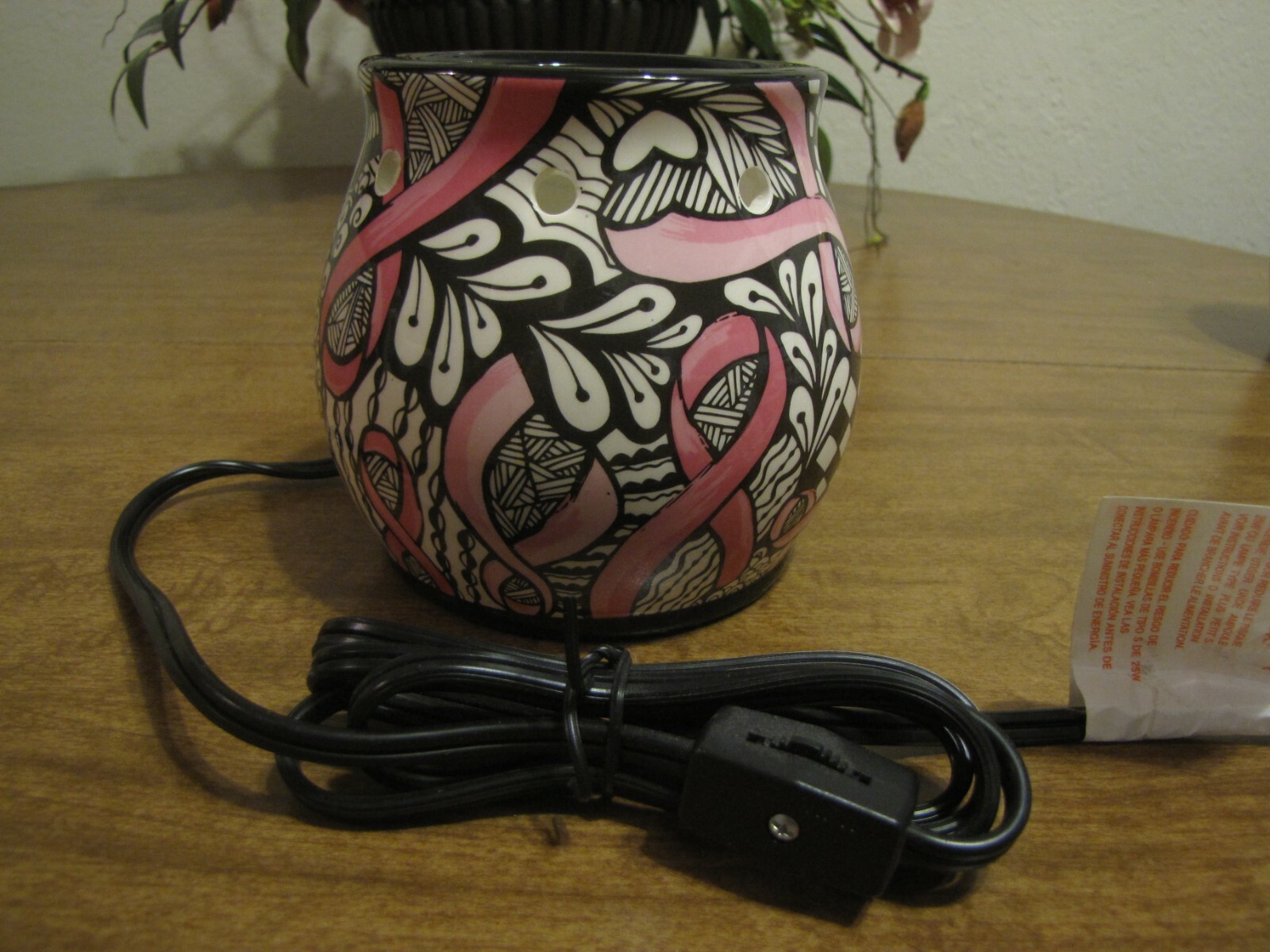 SCENTSY RIBBONS OF HOPE WAX WARMER BASE ONLY MISSING DISH NO BOX eBay