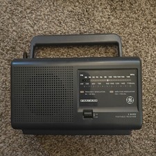 Tested Working - Vintage AM/FM GE 7-2662D Portable Radio AC/DC