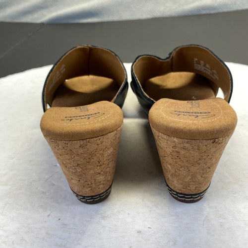 Clarks Women’s Leather Slide Wedge Sandal Sz 8.5 M Cork Heel Black Rubber Sole - Picture 9 of 14