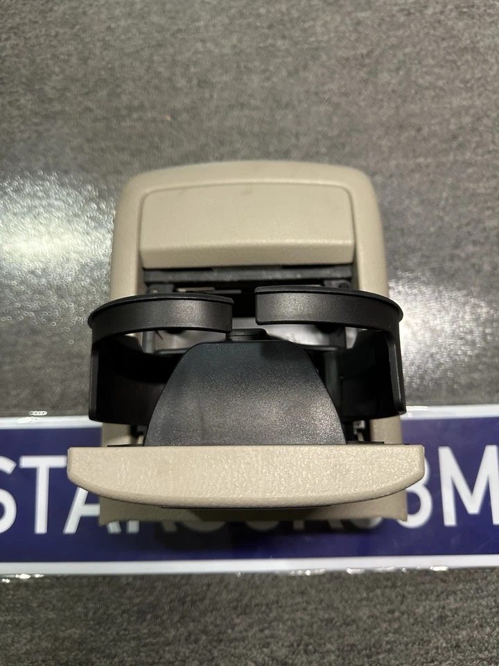 Portavasos consola trasera Subaru Legacy Outback 2005-2009 beige genuino Foto 2 de 4