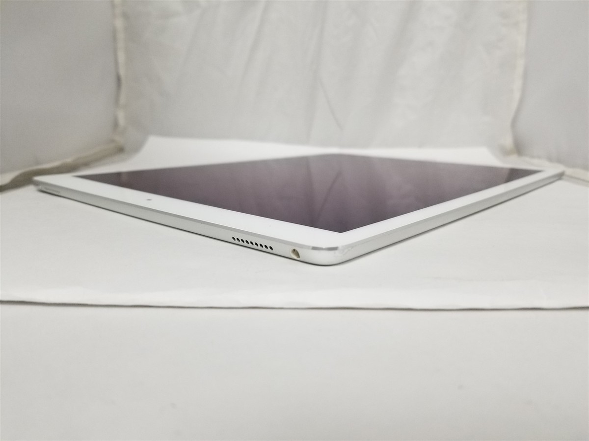 Apple iPad Pro 12.9インチ 32GB ホワイト Apple iPad Pro (12.9-inch) A1584 32 GB, Wi-Fi, 12.9 in - Silver
