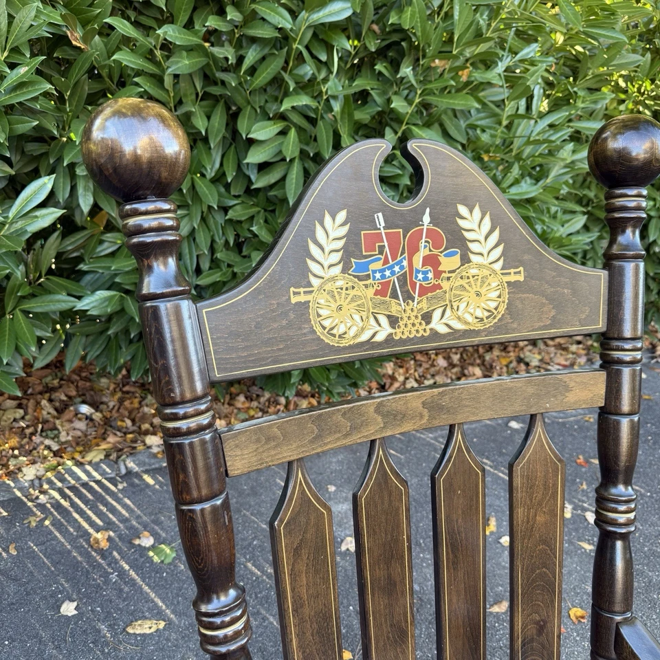 Mecedora vintage 1976, edición especial bicentenario 1776-1976, incrustación dorada Foto 4 de 4