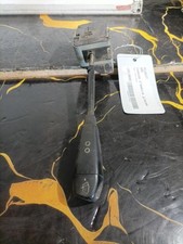 Commodo Peugeot 305