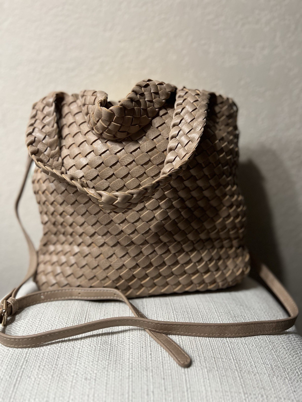 Women’s Shoulder/ Crossbody bag