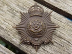 Vintage WWI Solid Cast HAMPSHIRE REGIMENT Officers Bronze Cap Badge