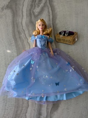 Disneys Cinderella Royal Ball Dressed Doll!! Lilly James Sculpture!! New...