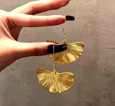 Luxurious Golden Ginkgo Leaf Design Earrings Women Featuring Bold