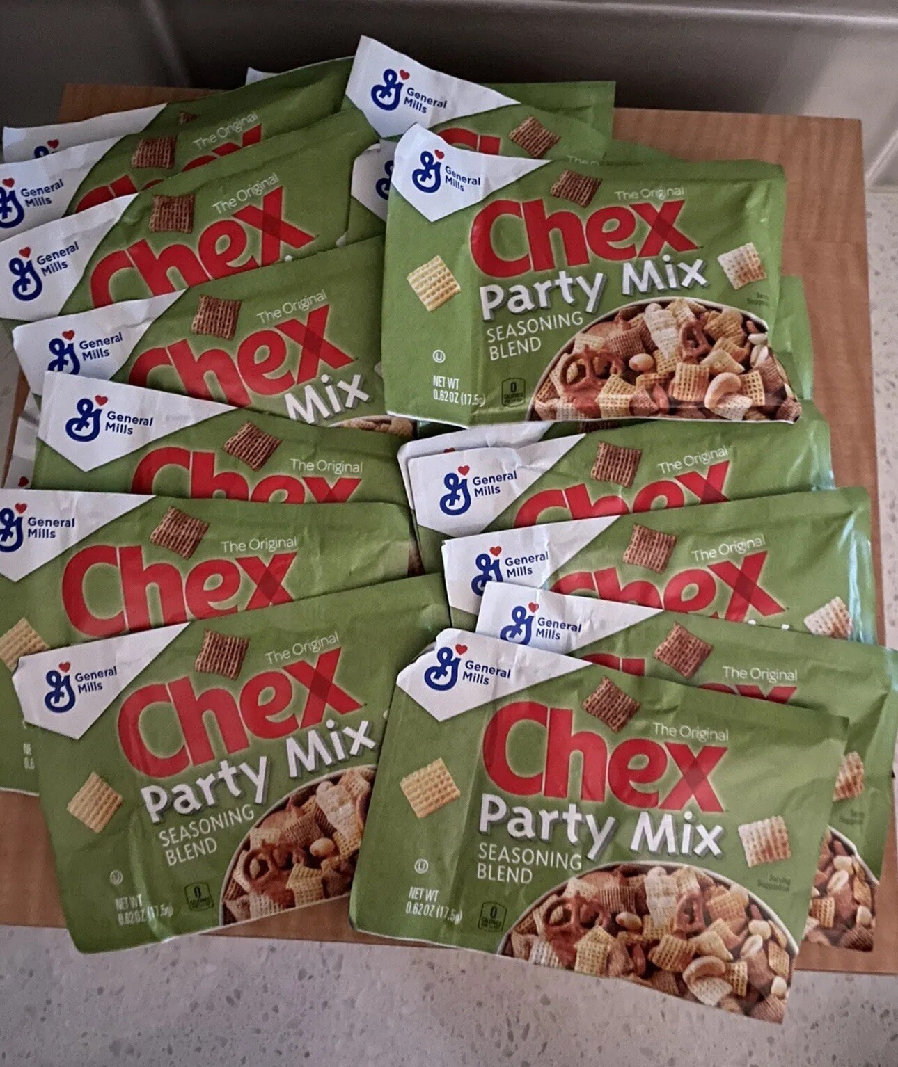(20) The Original CHEX PARTY MIX Seasoning Blend packets 0.62oz bb aug