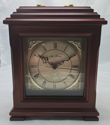 Seth Thomas 1604-B Small Wooden Mantle Quartz Clock Gold Dial w/Original  box New