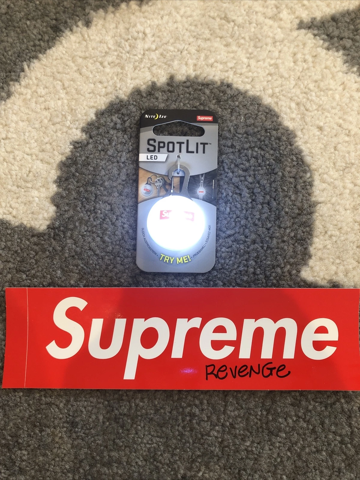Supreme NiteIze SpotLit LED clip/porte clés transparent S/S19 neuf emballage d'origine/DS