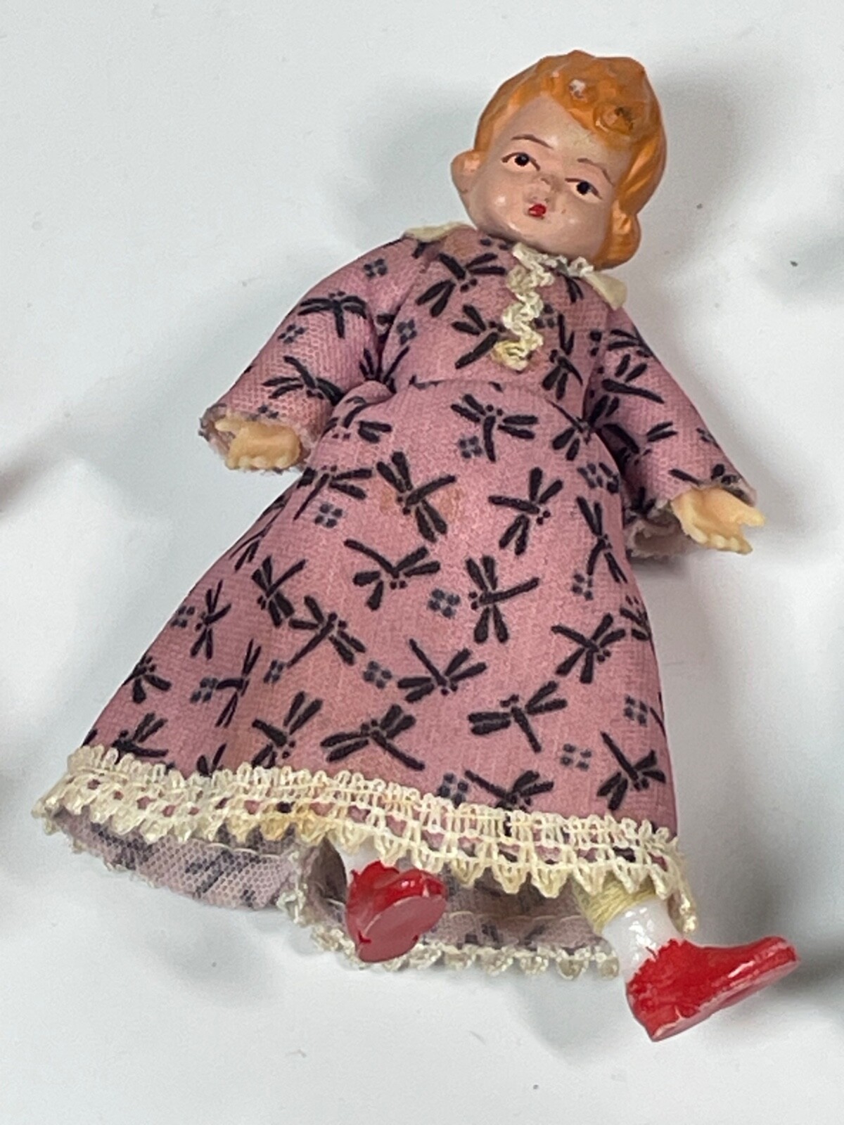 Vintage 5 PIECE DOLL FAMILY,  Dollhouse Miniature