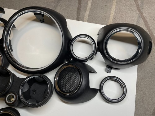 Mini Cooper R56 R57 R58 R59 OEM Chrome Rings Dash Trim - Picture 3 of 5